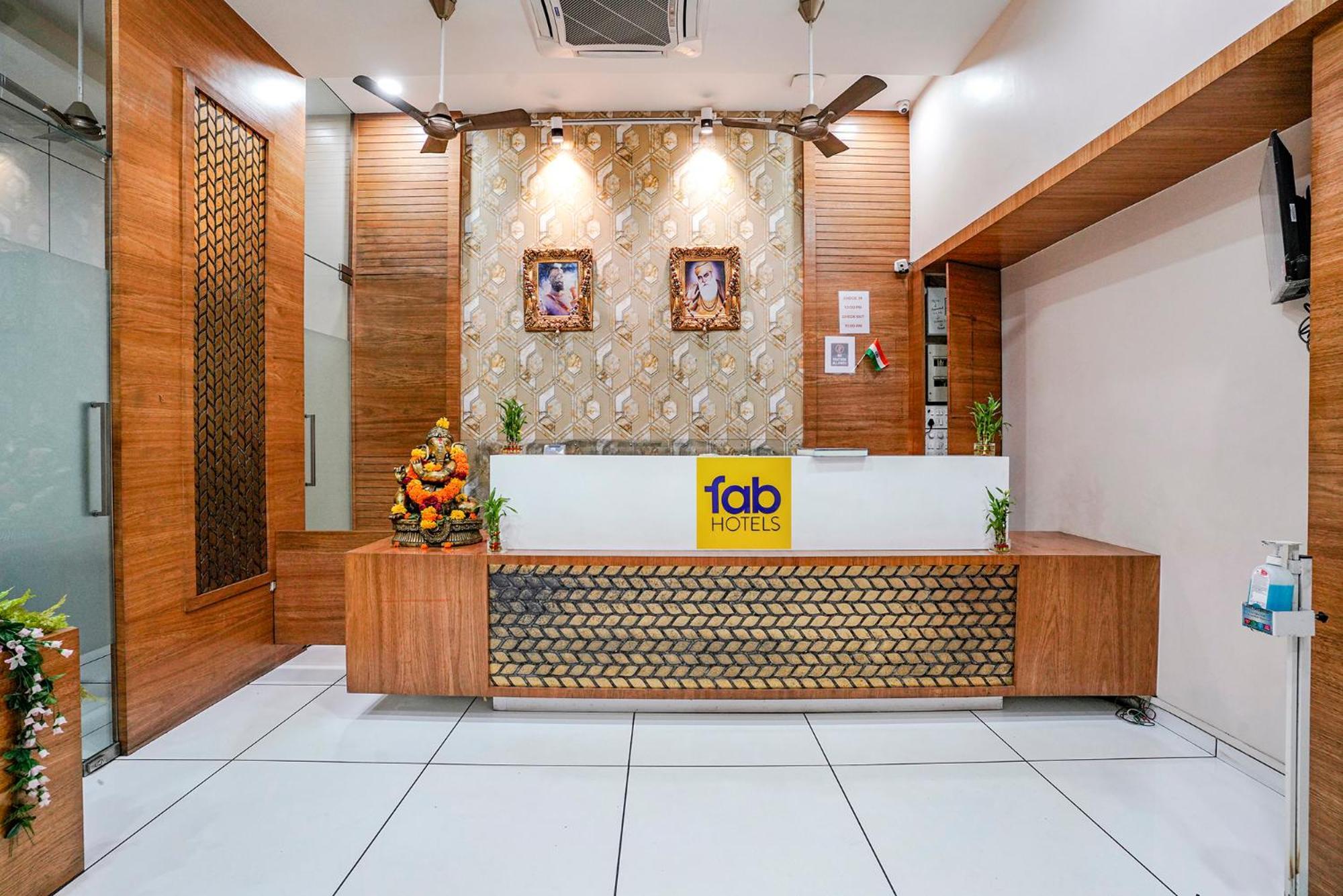 מומביי Fabhotel Neelkamal - Chembur מראה חיצוני תמונה
