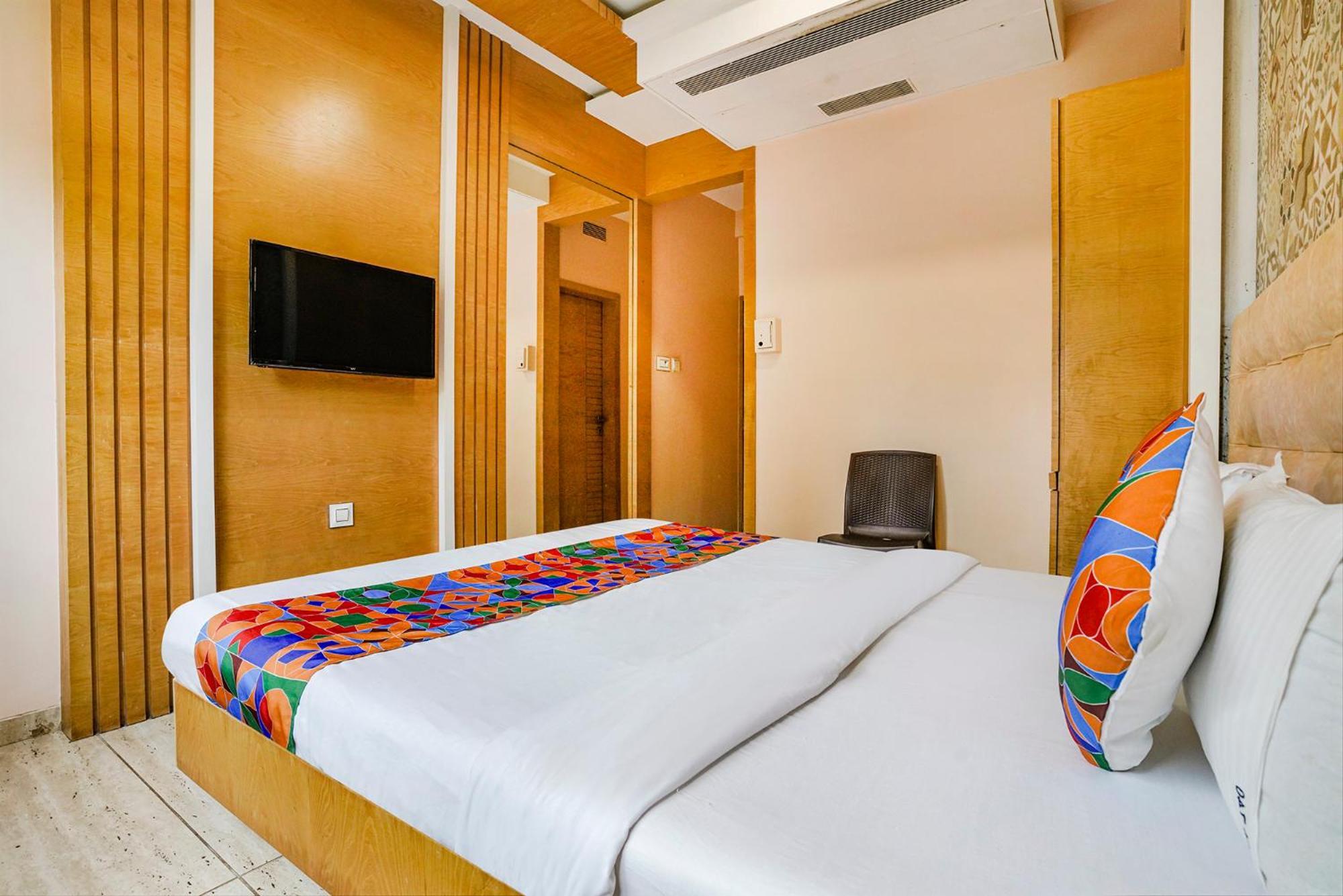 מומביי Fabhotel Neelkamal - Chembur מראה חיצוני תמונה