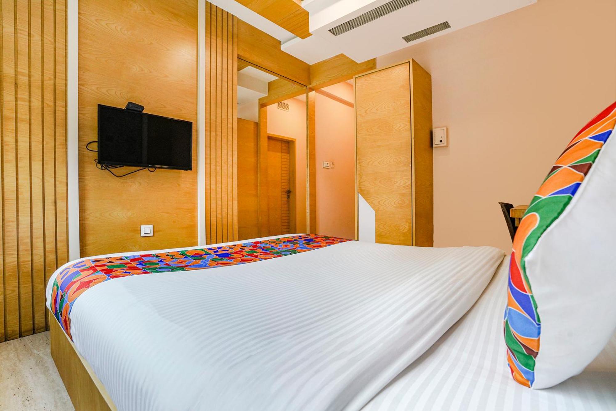 מומביי Fabhotel Neelkamal - Chembur מראה חיצוני תמונה